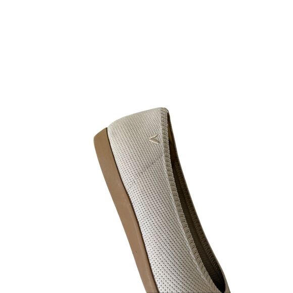 Vivaia Lightweight Pointed Toe Ballet Flats size 40 US 9 Aria Walker Cream - Picture 7 of 9